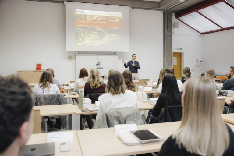 Infoveranstaltung zum berufsbegleitenden Master-Studiengang „Marketing-/Vertriebsmanagement (MVM)“